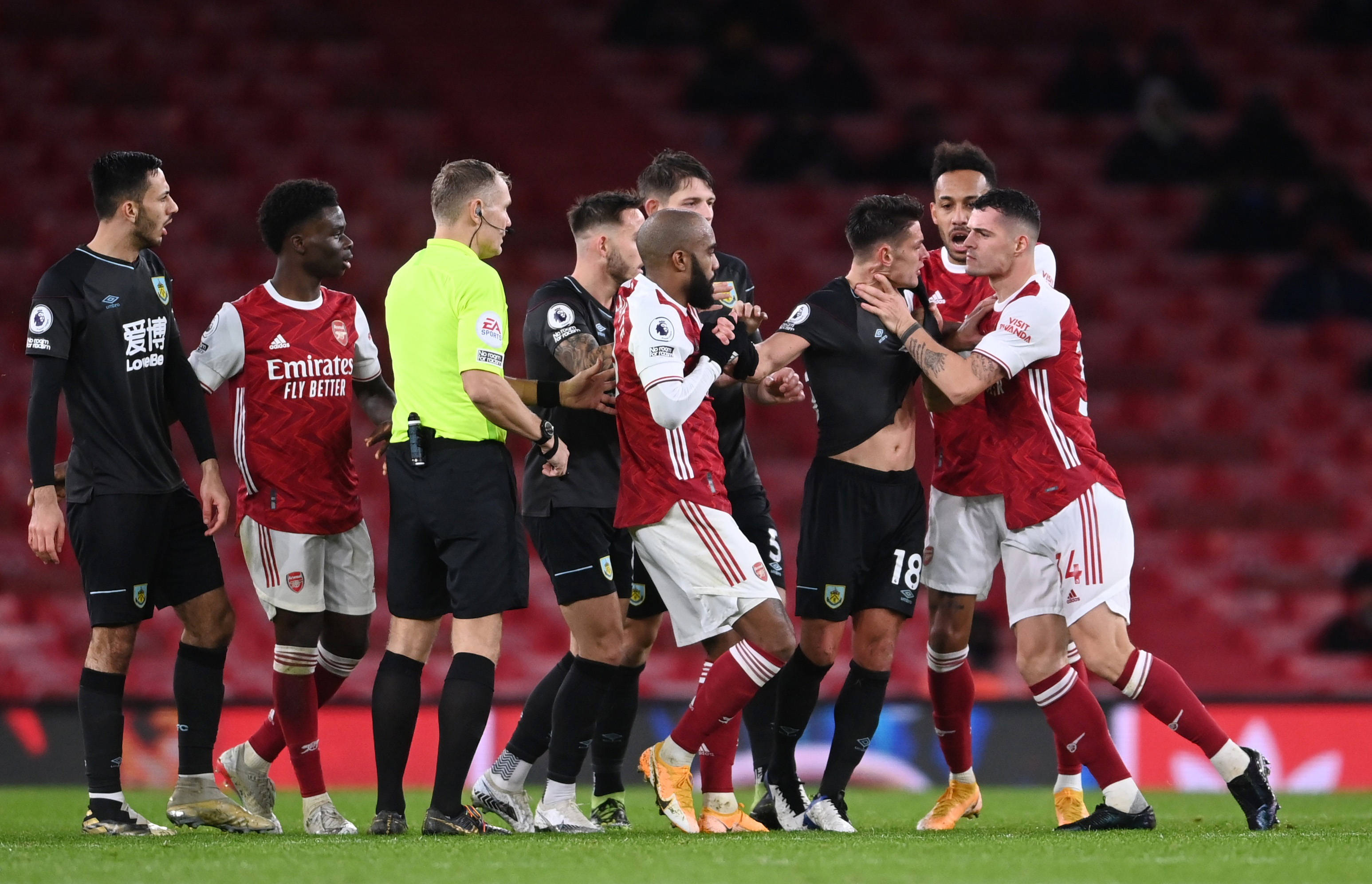 求具有法律 求具有法律